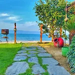 Villa Atroa *