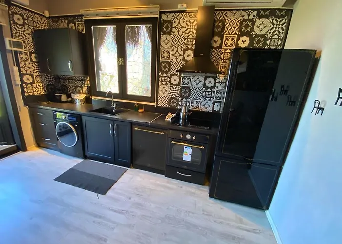 Atroa فيلة بورصة